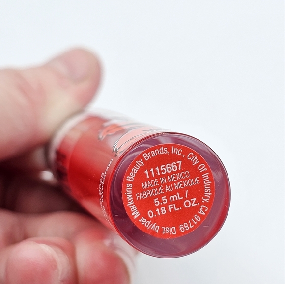 Wet n Wild x Sesame Street Tickle Me Lip Tingling Gloss - Picture 4 of 5